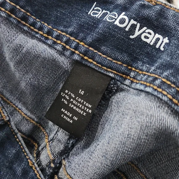 LANE BRYANT CROPED JEANS 👖 - Picture 7 of 7
